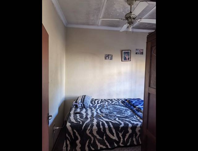 4 BEDROOM HOUSE TO LET IN UMLAZI V
